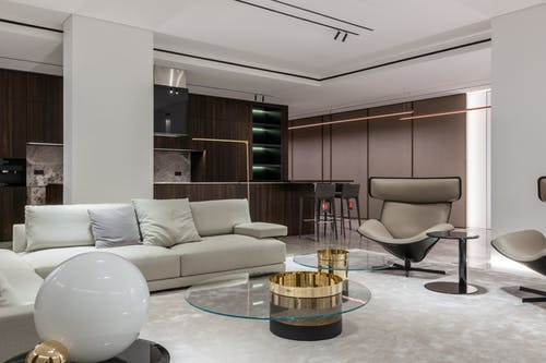 Dekorácie do modernej obývacej izby